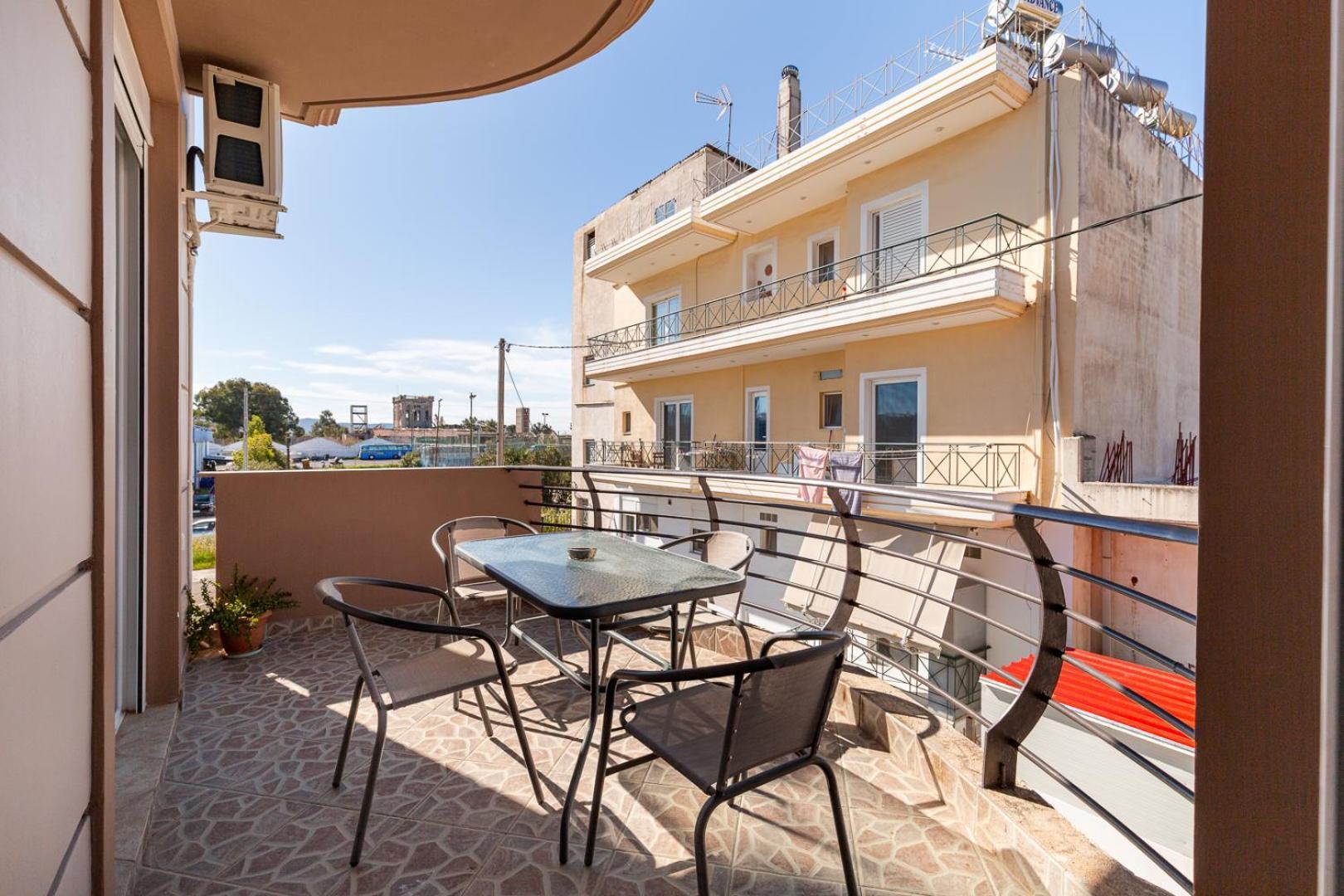 דירות House In Eleusis מראה חיצוני תמונה